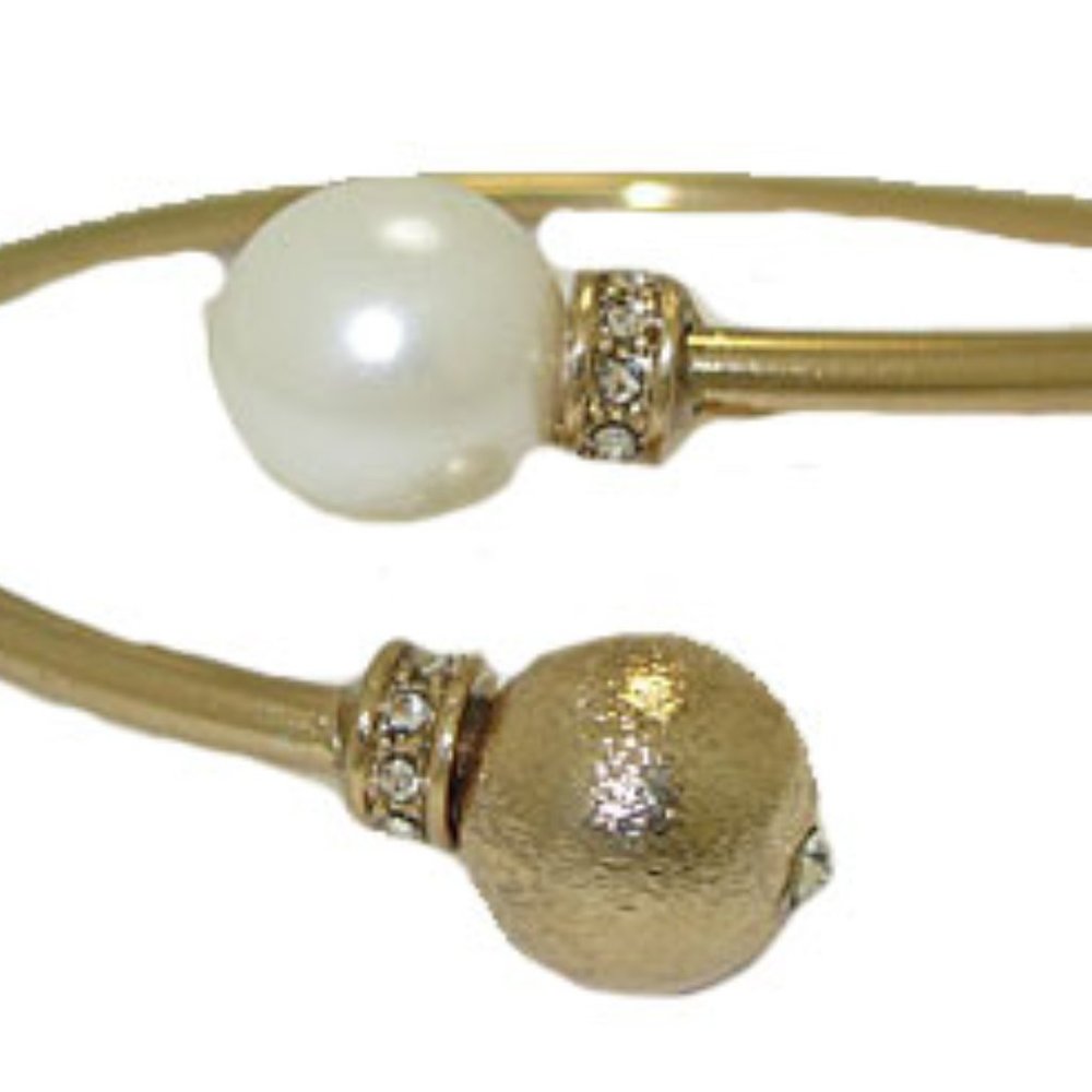 Pearl Double Ball Bangle Bracelet NWT